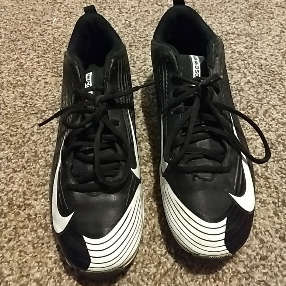 Nike baseball cleats